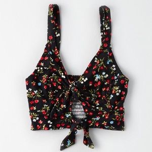 American Eagle AE Tiered Black Front Crop Top